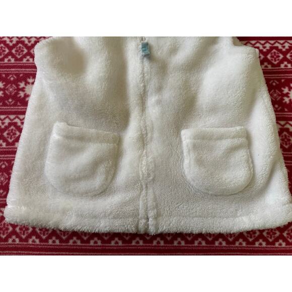 Carter’s 24mon white Bunny Sherpa vest with pink ears. - Picture 3 of 13